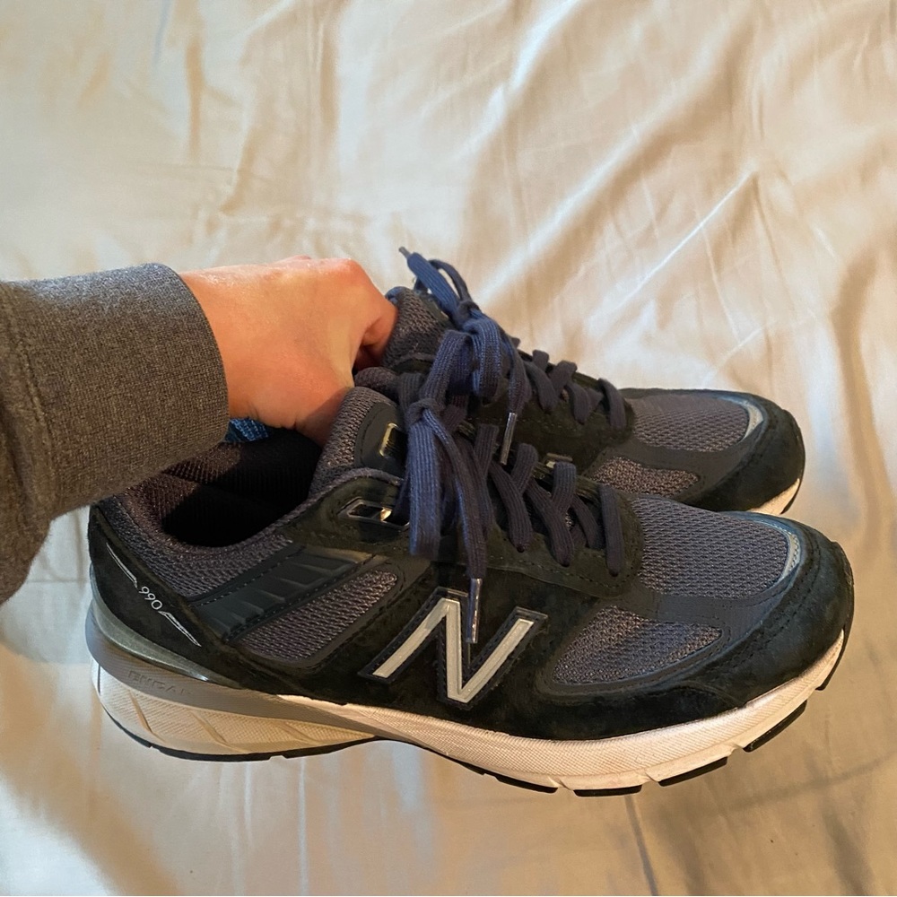New Balance 990 Sneakers